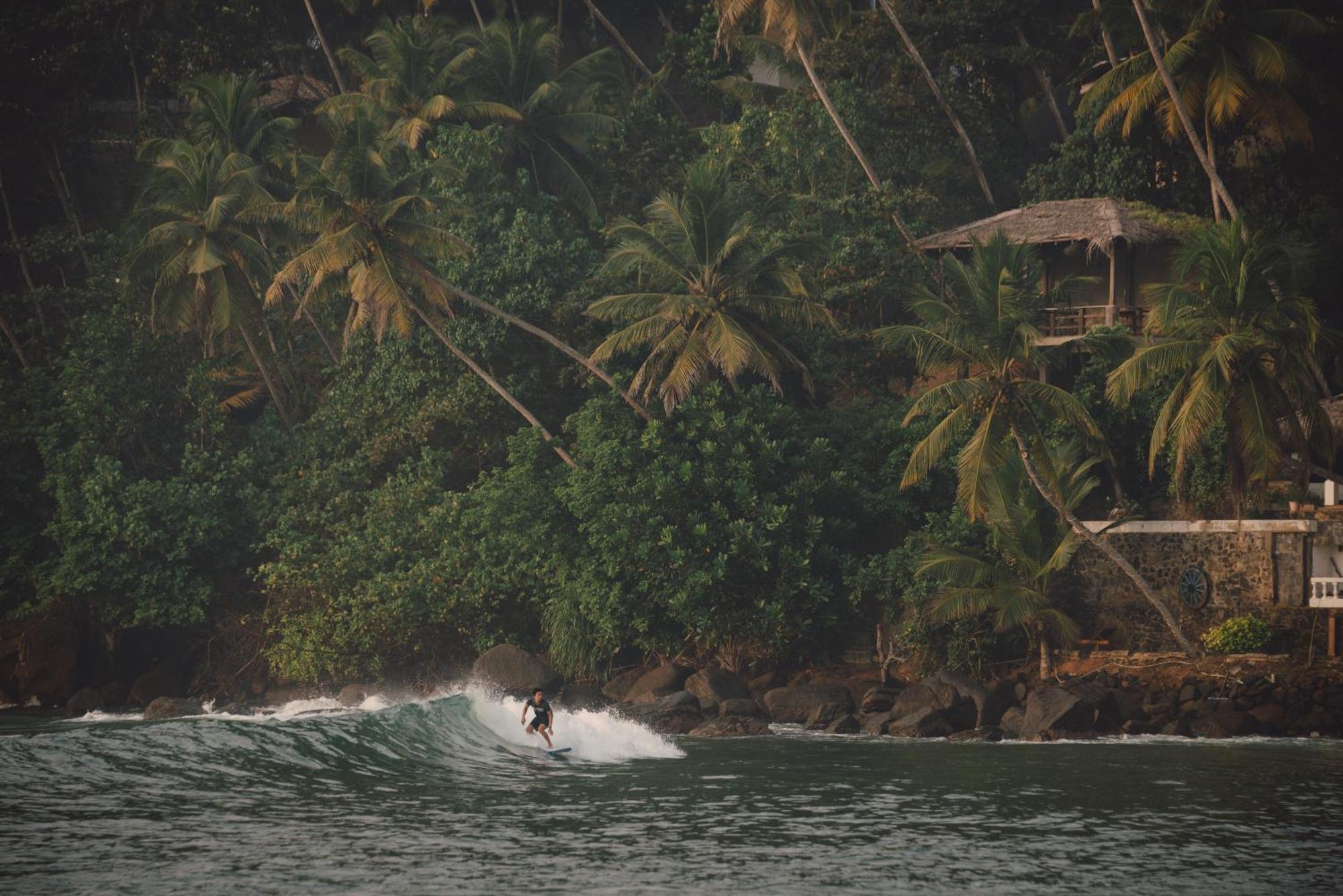 Ram'S Surfing Beach,Midigama Exterior photo