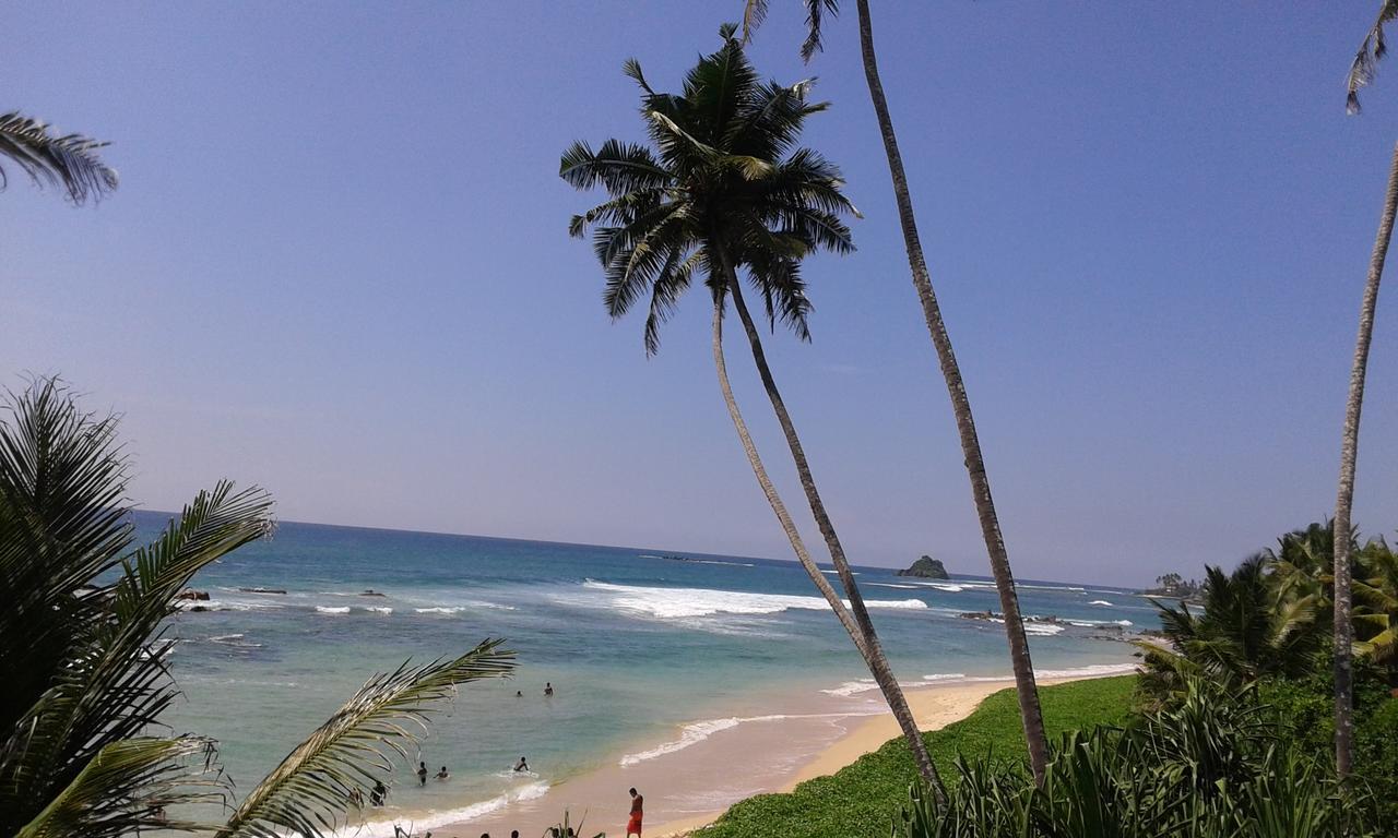 Ram'S Surfing Beach,Midigama Hotel Exterior photo