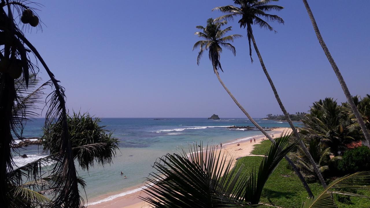 Ram'S Surfing Beach,Midigama Hotel Exterior photo